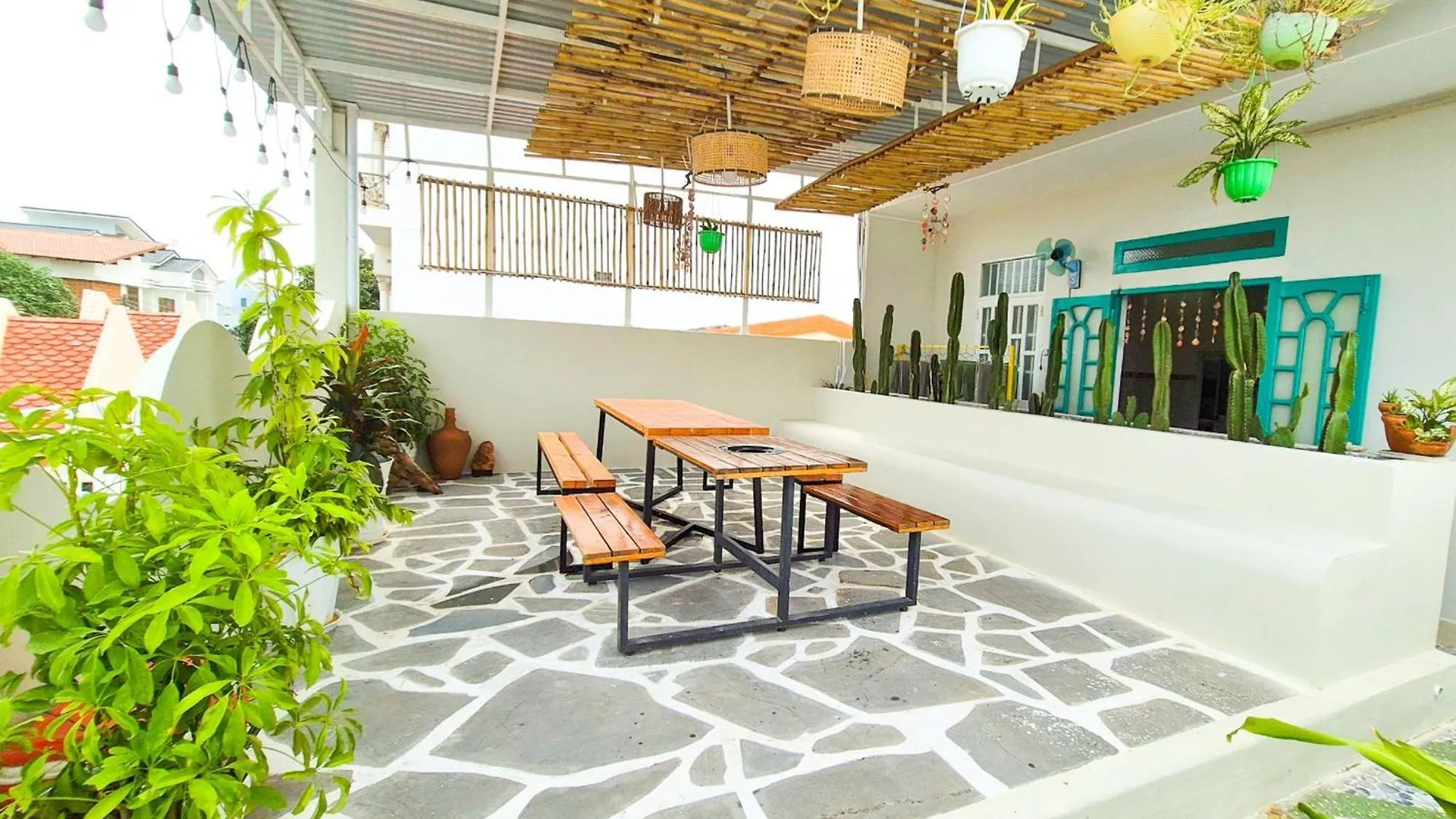 La Nha Homestay Phan Thiet - Nguyen Can 4 Pn - Gan Bien - Nhom 5 Den 15 Khach - Bep, San Tiec Bbq, May Giat ,V,V location